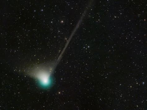 Feb 1, 2023 · Published 1 Feb 2023, 18:12 GMT. This composite image, derived from 23 two-minute exposures, reveals the green glow of comet C/2022 E3 (ZTF) as seen from June Lake, CA, on January 23 and 24. Photograph by Dan Bartlett. Later today, a visitor from the solar system’s frigid outermost regions will come within 26 million miles of Earth: a ball of ... 